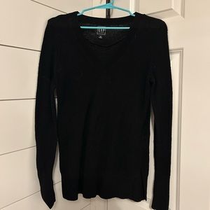 Gap V-Neck Sweater